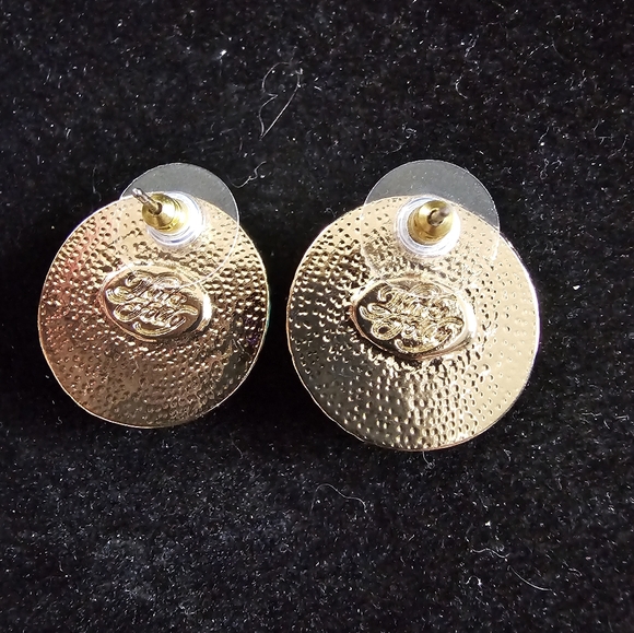 Kirks Folly Earrings - Picture 4 of 4